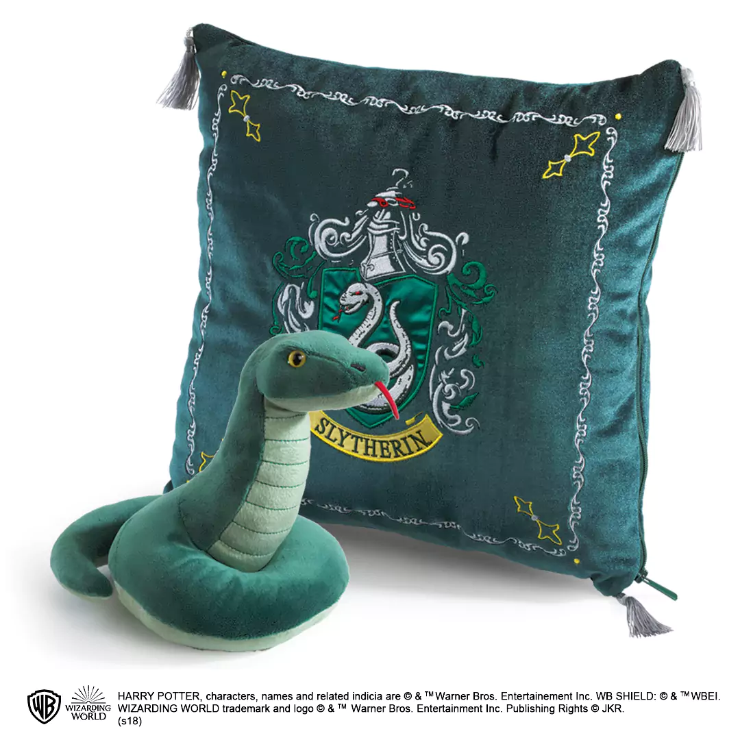 NN7043 Peluche et coussin de la Maison de Serpentard Harry Potter