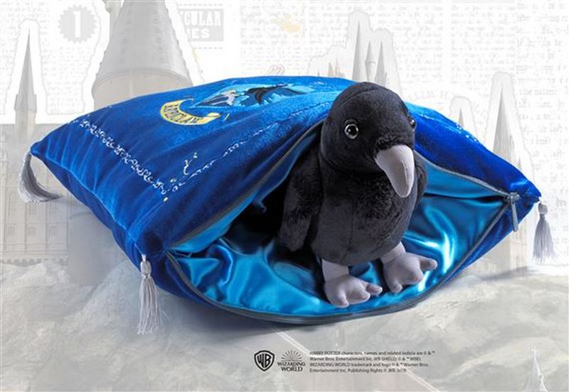 NN7044 Peluche et coussin de la Maison de Serdaigle Harry Potter 2