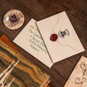 set d'aimants "lettre d'acceptation à poudlard" harry potter minalima
