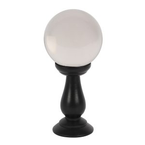 boule de cristal clair sur pied