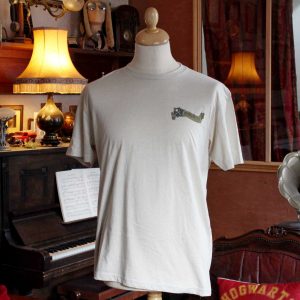 t shirt "groundkeeper's assistant" the wizarding trunk