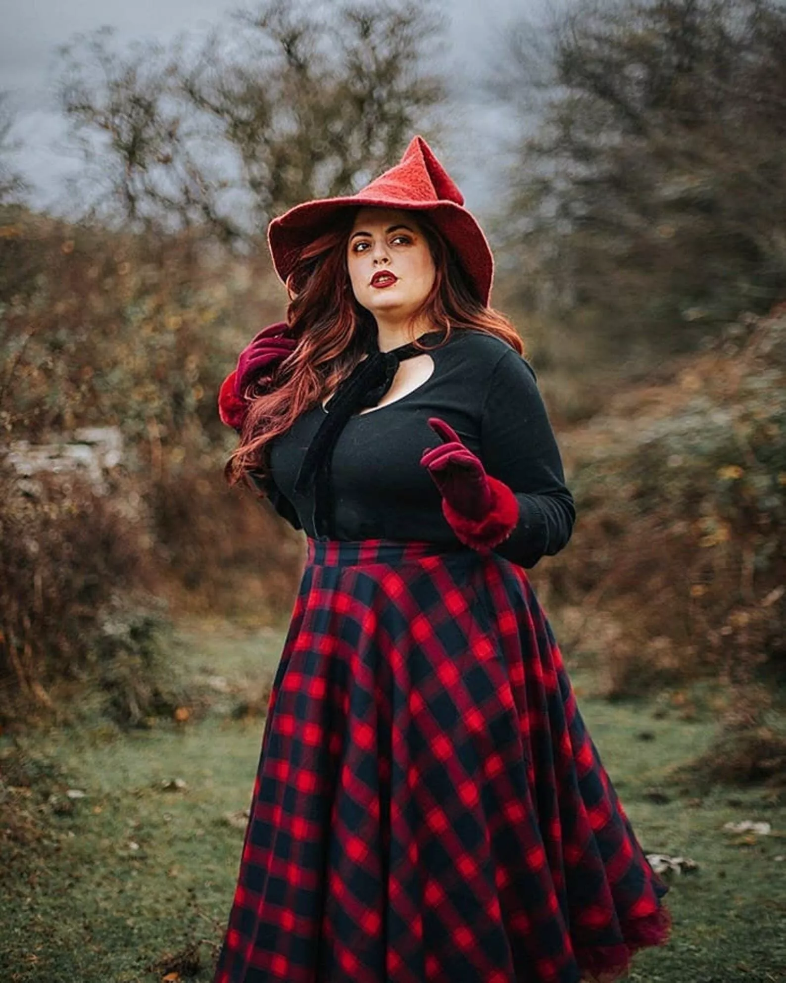 Chapeau de Sorciere Rouge Costurero Real 3