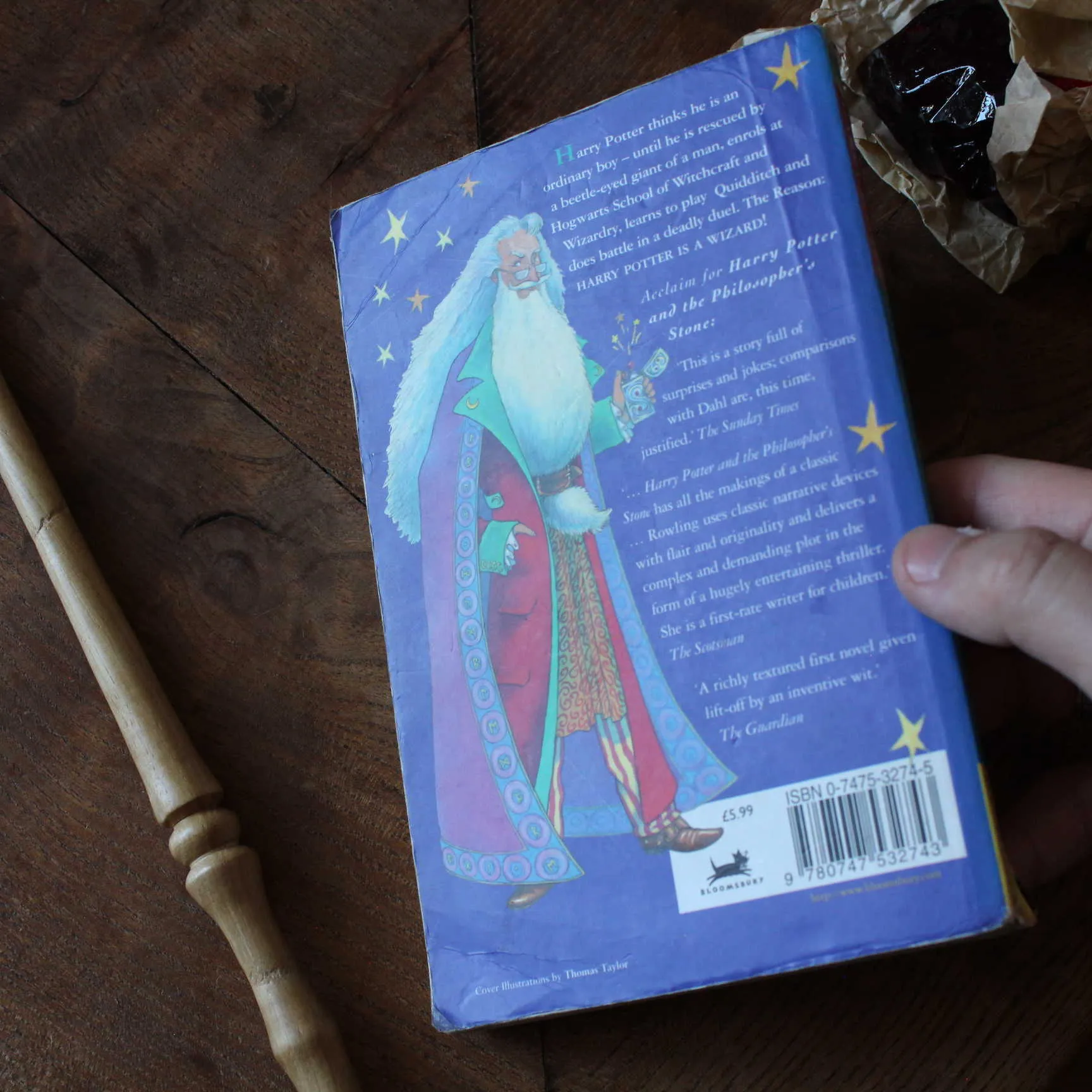 T1 PB2 E53 Harry Potter and the Philosopher's Stone Paperback Bloomsbury (4)
