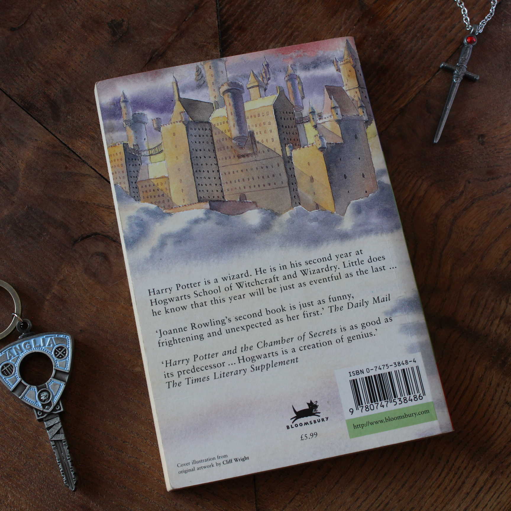 T2 PB7 E32 Harry Potter and the Chamber of Secrets Paperback Bloomsbury (4)