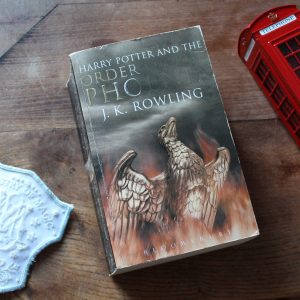 T5 PB1 E2 Harry Potter and the Order of the Phoenix Paperback Bloomsbury (1)