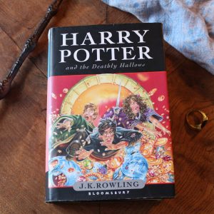 livre harry potter and the deathly hallows bloomsbury 1st edition 4 (copie)