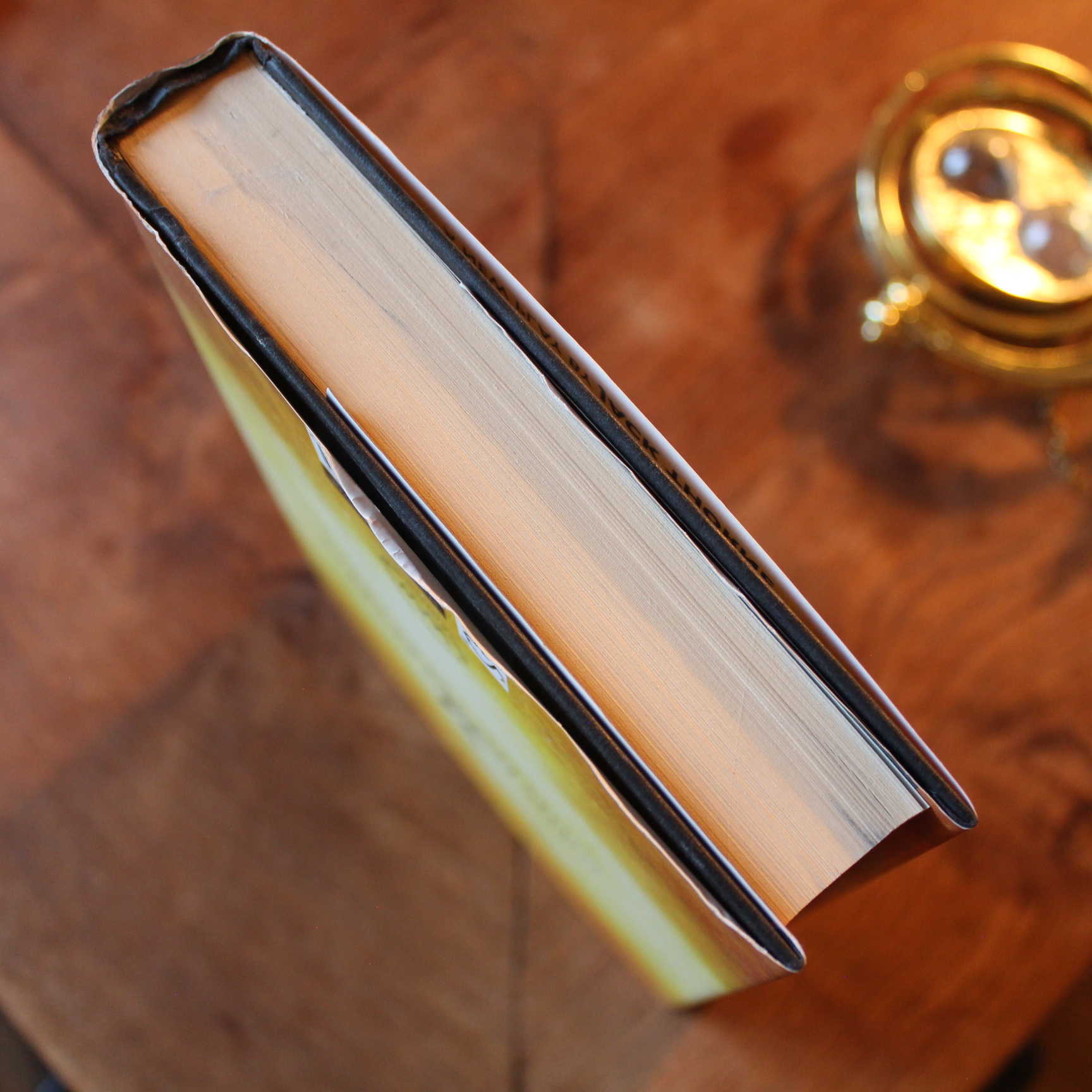livre harry potter and the cursed child hardback 3 (copie)