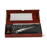 MG118 Coffret de Plume de Calligraphie 1 coffret cadeau de calligraphie 6 encres et 2 plumes authentic models (copy)
