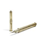 MG134 Porte Plume d'Ecriture en Argent Authentic Models 1 porte plume d'ecriture en bois authentic models (copy)