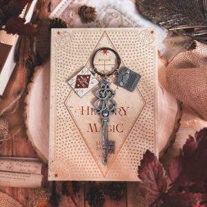 clé de l'historienne de la magie the wizarding trunk