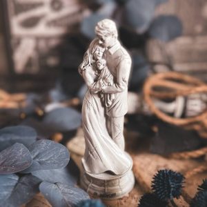 statuette du mémorial des potter the wizarding trunk