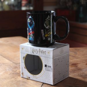 mug des quatre maisons de poudlard phosporescent