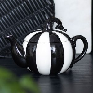 théière citrouille rayée noir et blanc something different