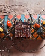 Clean Sweeps Banner Pin 14.99 pin's salon de thé the wizarding trunk (copie)