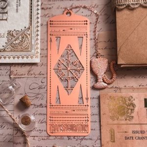 marque page métallique ancient runes the wizarding trunk (copie)