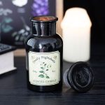 VE 04126 Bougie Parfumée Belladone en Flacon Apothicaire Something Different 1 kit de 25 pierres runiques en onyx noir something different
