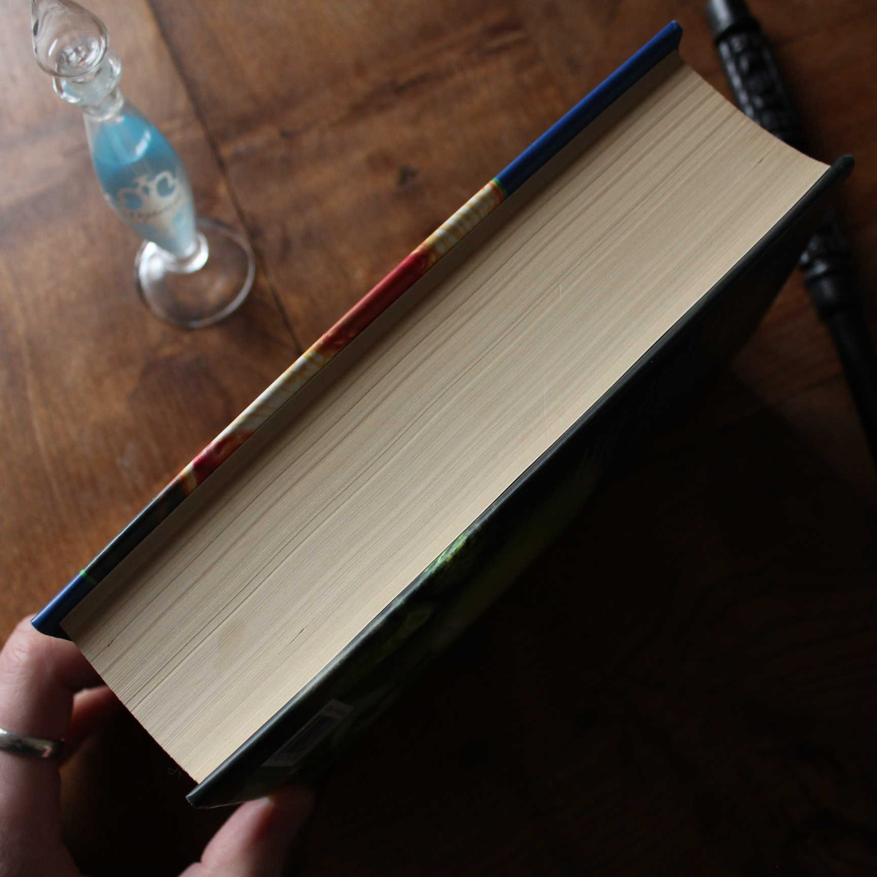livre harry potter and the deathly hallows bloomsbury 1st edition 2 (copie)