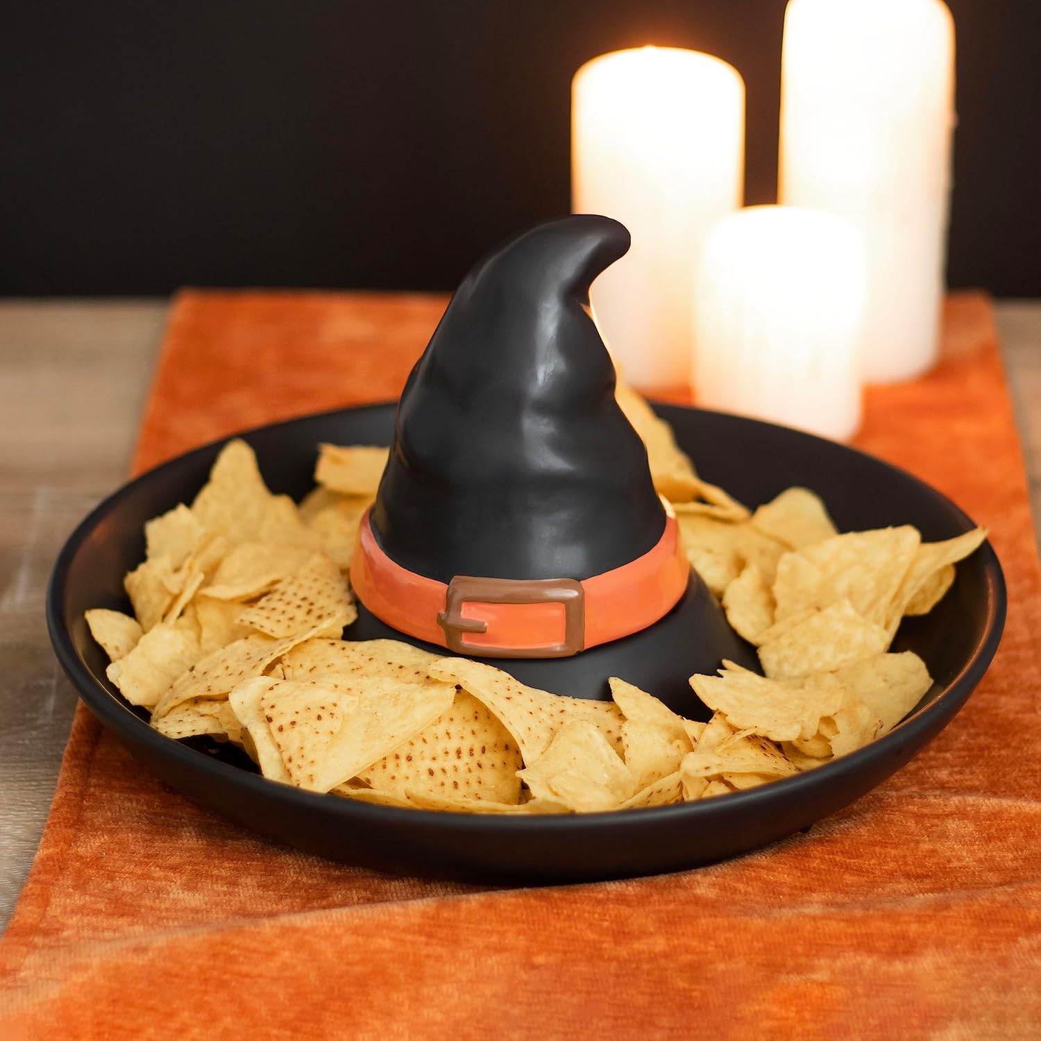 plat de service pour chips et sauce en forme de bonnet de père noël (copie)
