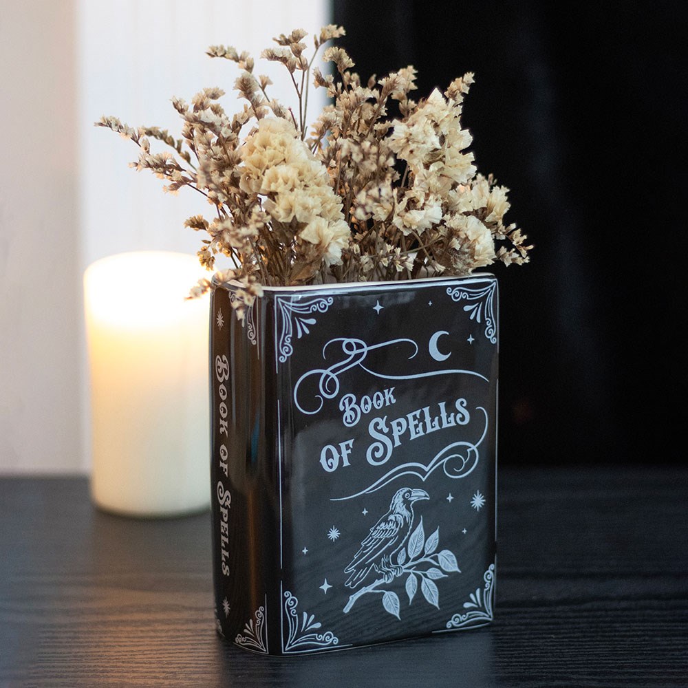 vase en forme de livre green witch something different (copie)