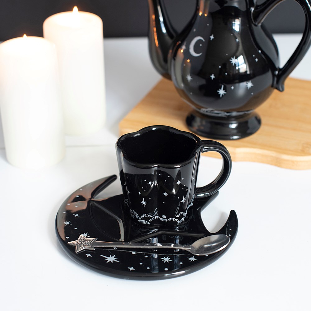 tasse, soucoupe et cuillère spellboun something different